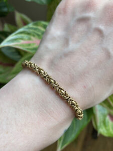 Vintage 18k Yellow Gold Byzantine Chain Bracelet