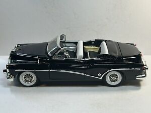 Motor Max 1953 Buick Skylark Rare Black Color #73129 1:18 Die Cast