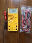 Fluke 23  DMM Multimeter - Works great - DC calibrated - New test leads w clips
