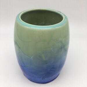 New ListingCrystalline Studio Pottery Vase Blue Green 5”