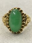 VINTAGE HANDMADE Solid 20K Yellow Gold Oval Cabochon Green Jade Ladies Ring 5.2g