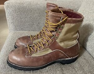 Danner Light Boots Mens Size 12 GORE-TEX Vibram Hiking Work