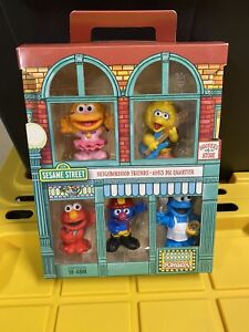 Playskool Sesame Street Friends Figures Hooper’s Neighborhood Store Set of 5 New