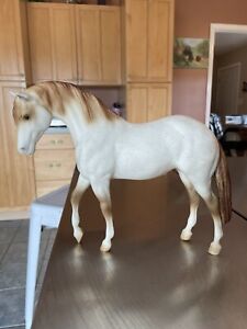 Breyer American Indian Pony #710