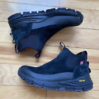 Danner Arctic 600 Black Suede Chelsea Women's Size 7 Snow Boots Vibram Soles