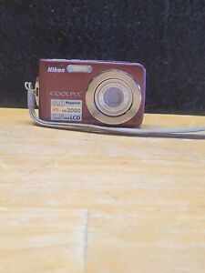 New ListingNikon COOLPIX S210 8.0MP 3x Zoom Digital Camera - Plum Color -TESTED & WORKING