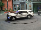 Unmarked Police 1/24 scale 2023 Ford Explorer with lights.