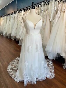 NEW Stella York 7365 Wedding Dress Unaltered