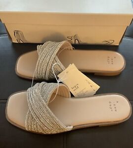 A New Day™ Womens Felicia Beautiful Rhinestone Slide Sandals New szs 6, 8, 10