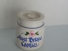 AUNT BETSY'S COOKIE JAR WHITE BLUE WITH FLOWER W/LID 8 