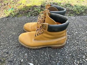 Timberland  Premium Waterproof Lace-up Men's Boots - 11 US
