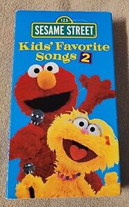 Sesame Street Kids Favorite Songs 2 VHS Video Tape 2001 Jim Henson Muppets Sony