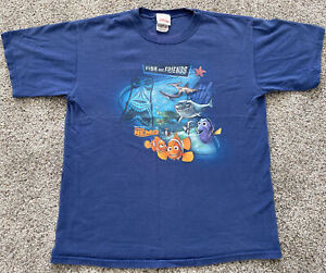 Vintage Disney Y2K Medium Finding Nemo Bruce Disney Store Movie Promo T-Shirt