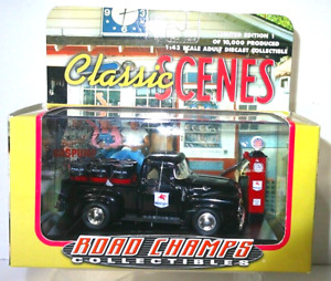 Road Champs Classic Scenes '56 Ford F-100 (Cracked Box)
