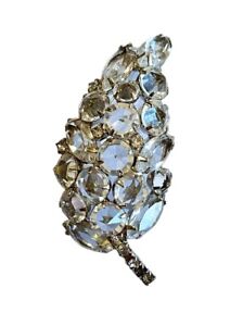 Vintage Schreiner Inverted Diamante Rhinestone Leaf Pin Brooch Unsigned