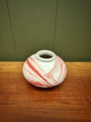 New ListingNemadji Native Clay Swirl Glaze Pottery Vase, Marked Red Small