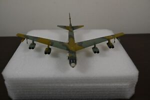 1:200 Herpa USAF Boening B-52 Stratofortress 319th Bomb Wing 