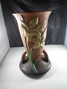 New ListingRoseville Pottery Brown Zephyr Lily Vase # 136-9