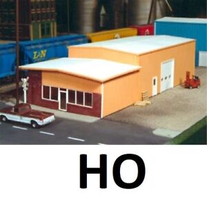 HO Scale - Retail Store & Warehouse - Kit - PKS-541-0007