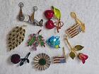 10 PINS-BROOCHES-VINTAGE-RHINESTONES-COSTUME JEWELRY-DESIGNER-SIGNED WEISS-DIANA