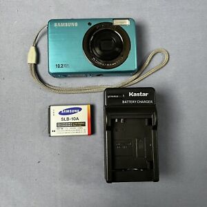New ListingSamsung SL202 10.2MP Digital Camera Blue With Charger Tested Works Great