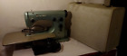 Vintage Husqvarna Viking 19E ZIG ZAG Electric Sewing Machine With Case