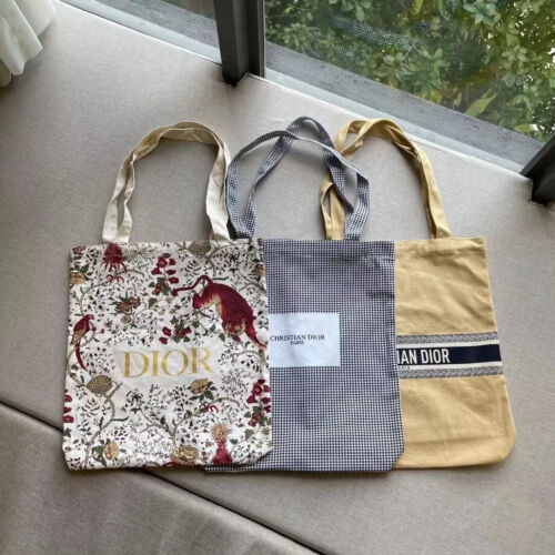 Christian Dior Beaute VIP GIFT 2023 Cosmetic Pouch Bag Handbag Tote Bag