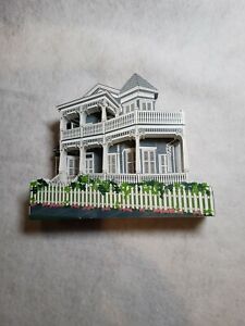 Shelia's Collectibles George A Roberts House Key West, Florida. Shelf Sitter