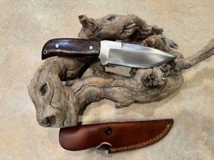 Large  High Carbon Hunting knife w/Rosewood stocks in handmade leather sheath