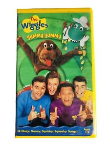 THE WIGGLES Yummy Yummy , VHS 1999  14 Songs 33 Minutes Rated#1 By Kids