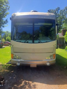 2006 Fleetwood Excursion 39S 39' Class A Motorhome C44165201