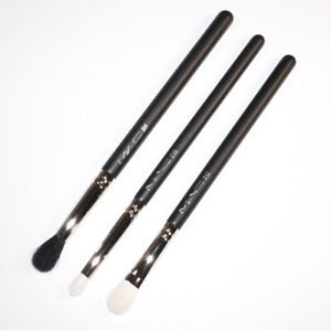 MAC 217 Blending Brush / 219 Pencil Brush / 224 Tapered Eyeshadow Brush 3 PC Set