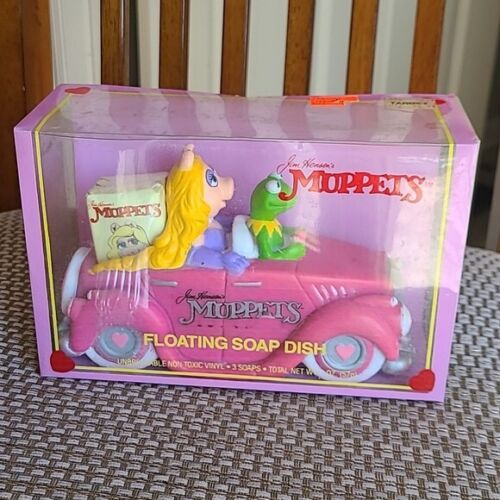 The Muppets Vintage Floating Soap Dish Miss Piggy Kermit the Frog 1988 Pink Car