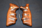 SMITH & WESSON CUSTOM K OR L FRAME SQUARE BUTT ROSWOOD COMBAT GRIPS