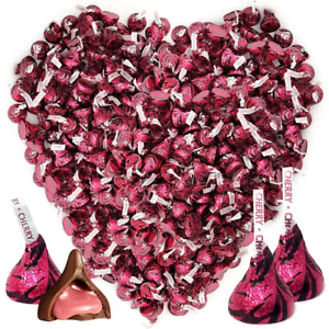 Hershey’Skisses Milk Chocolate Filled with Cherry Cordial Creme Candy - Valentin