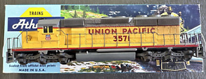 Athearn HO #4408 SD40-2 Unpowered/Dummy - Union Pacific #3571 Weathered LNIB!