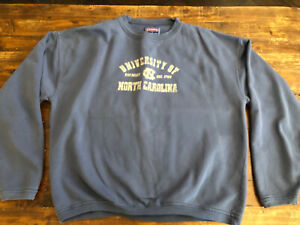 Vintage Champs Men’s Blue University Of North Carolina Sweatshirt XXL