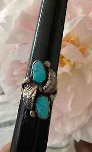 NATIVE AMERICAN ZUNI STERLING SILVER & TURQUOISE RING BY LYDIA SIMPLICIO