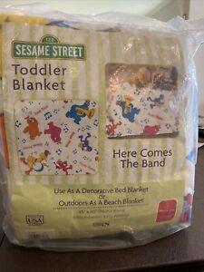 Vintage 2002 Elmo Music Notes Children's Fleece Blanket 45” X 60” Sesame Street