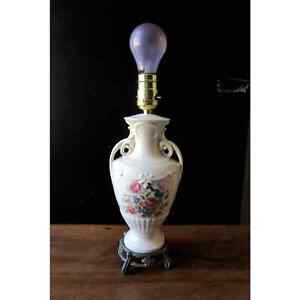 Ceramic Urn Lamp Floral Porcelain Lamp Metal Foot Double Handles Table Lamp Harp
