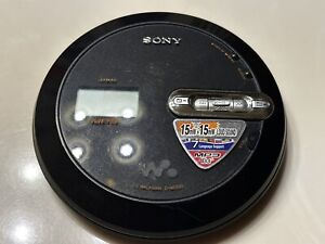 Sony Walkman CD  MP3 Player D-NE330-G Protection WORKS