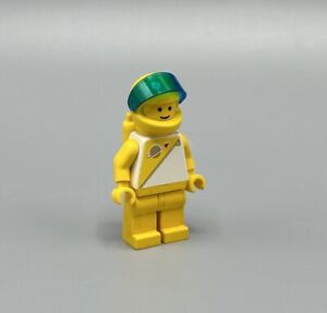 LEGO Futuron Yellow Minifigure Classic Space 6953 6990 6930 6932 sp016 Vintage
