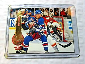 New Listing1994-95 Pinnacle Hockey #62 Adam Graves NY Rangers