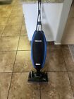 Oreck LW100 Magnesium 2-Speed Bagged Upright Vacuum Cleaner. Works great