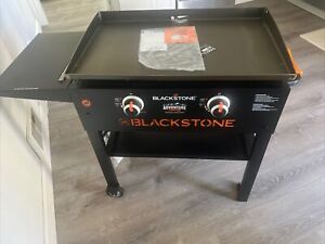 Blackstone Adventure Ready Griddle 28” Propane Grill with Omnivore Plate Outdoor