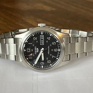 SEIKO 5 Stainless Steel Black Dial Men's Automatic Watch - SRPG27  MSRP: $275