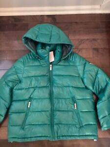 NWT GUESS Women's Quilted Puffer Jacket  Size large