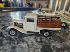 Road Legends 1934 Ford Pick Up 1:18 Scale Collection Die Cast Metal Truck