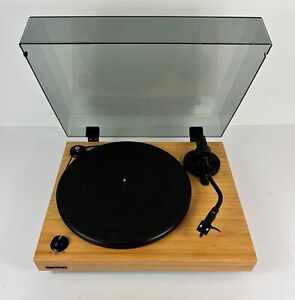 Fluance RT 82 Reference High Fidelity Vinyl Turntable Record Player