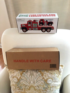 2015- Hess Fire Truck/Ladder Rescue Vechicle MIB